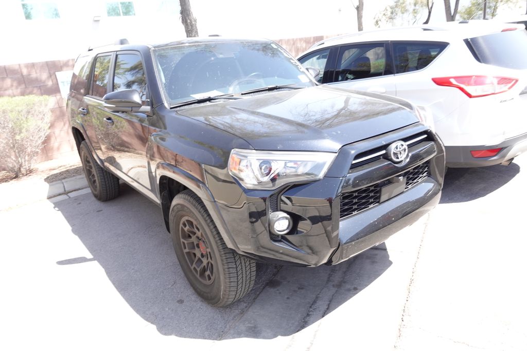 2023 Toyota 4Runner SR5 Premium 4WD V6's photo