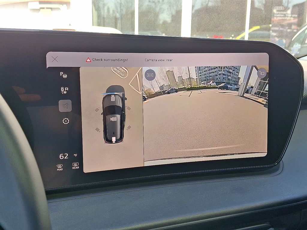 Thumbnail: 2026 Audi Q3 - 14