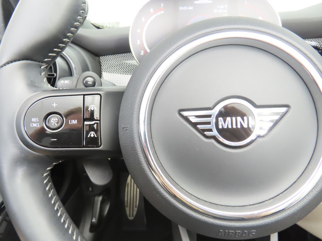 Thumbnail: 2023 MINI Cooper - 11