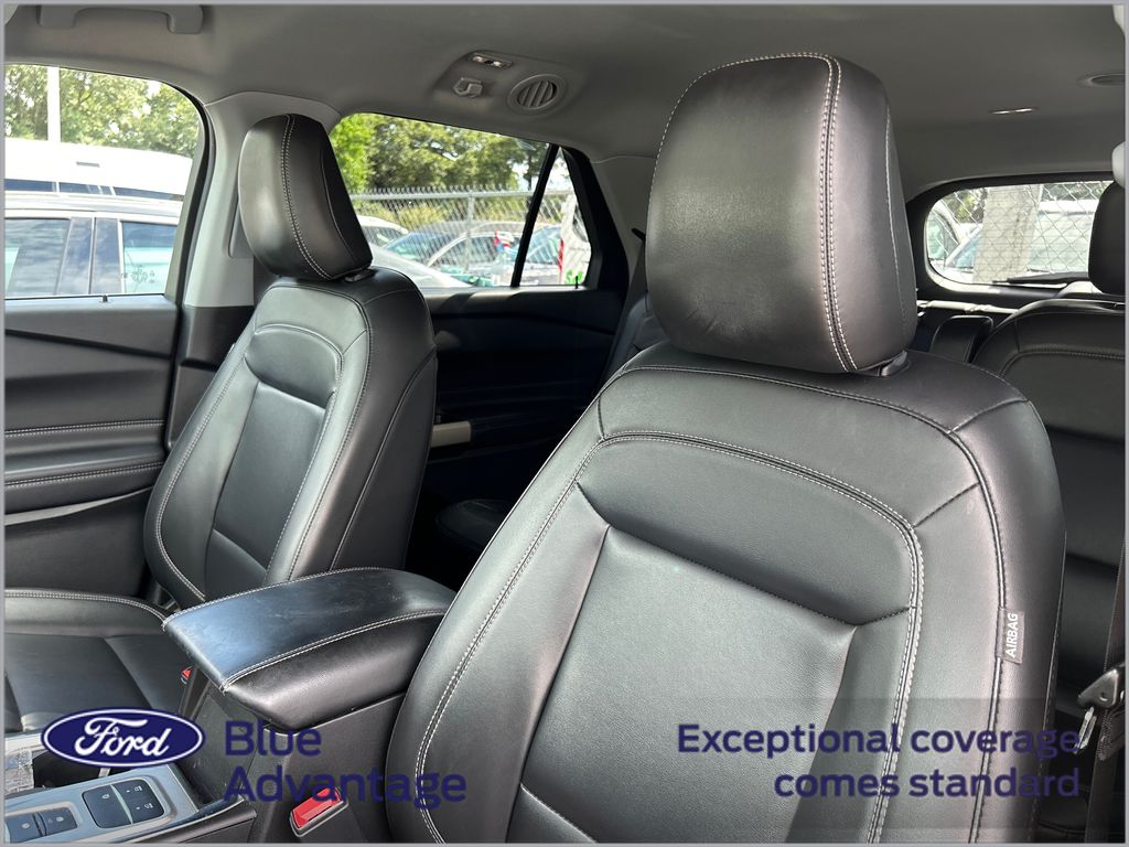Certified Used 2022 Green Ford XLT image 11