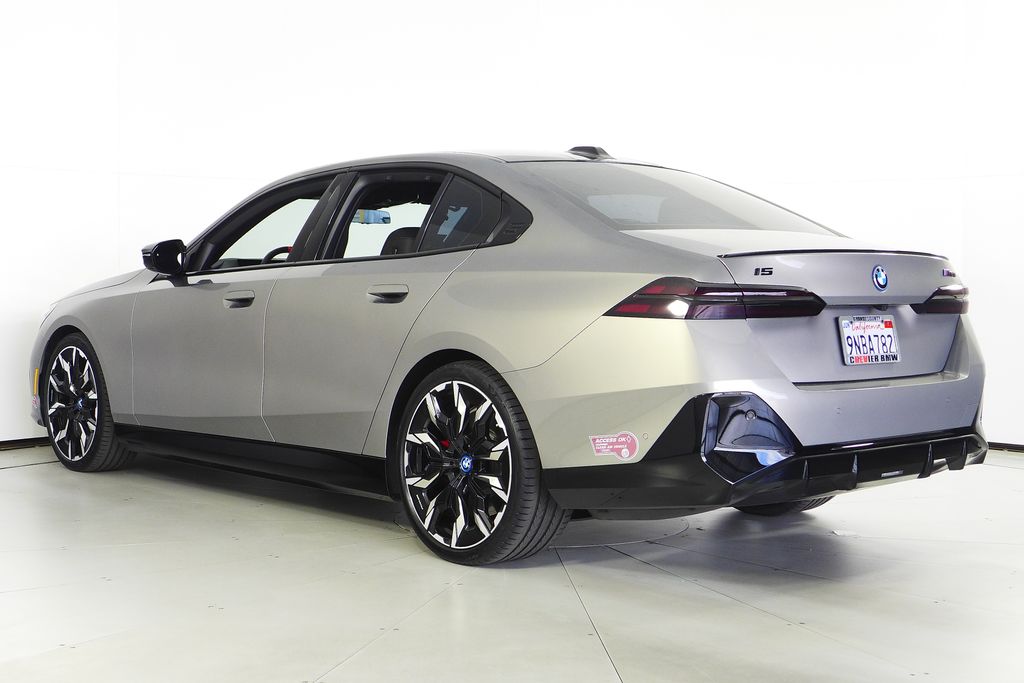 Thumbnail: 2024 BMW i5 - 9