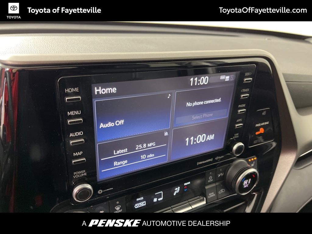 Thumbnail: 2021 Toyota Highlander - 30