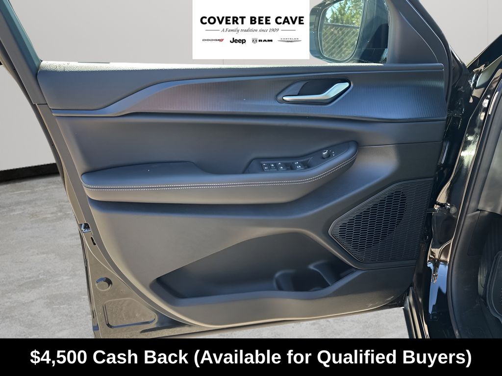 New Car 2025 Jeep Grand Cherokee L  For Sale Under $40,000 In Austin, Texas