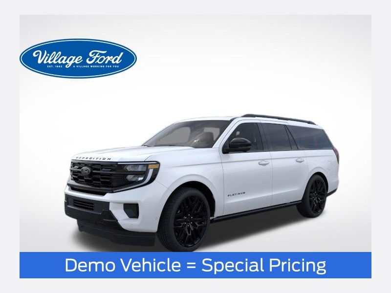 Star White Metallic Tri-Coat 2026 Ford Expedition SUV / Crossover Four-Wheel Drive Automatic