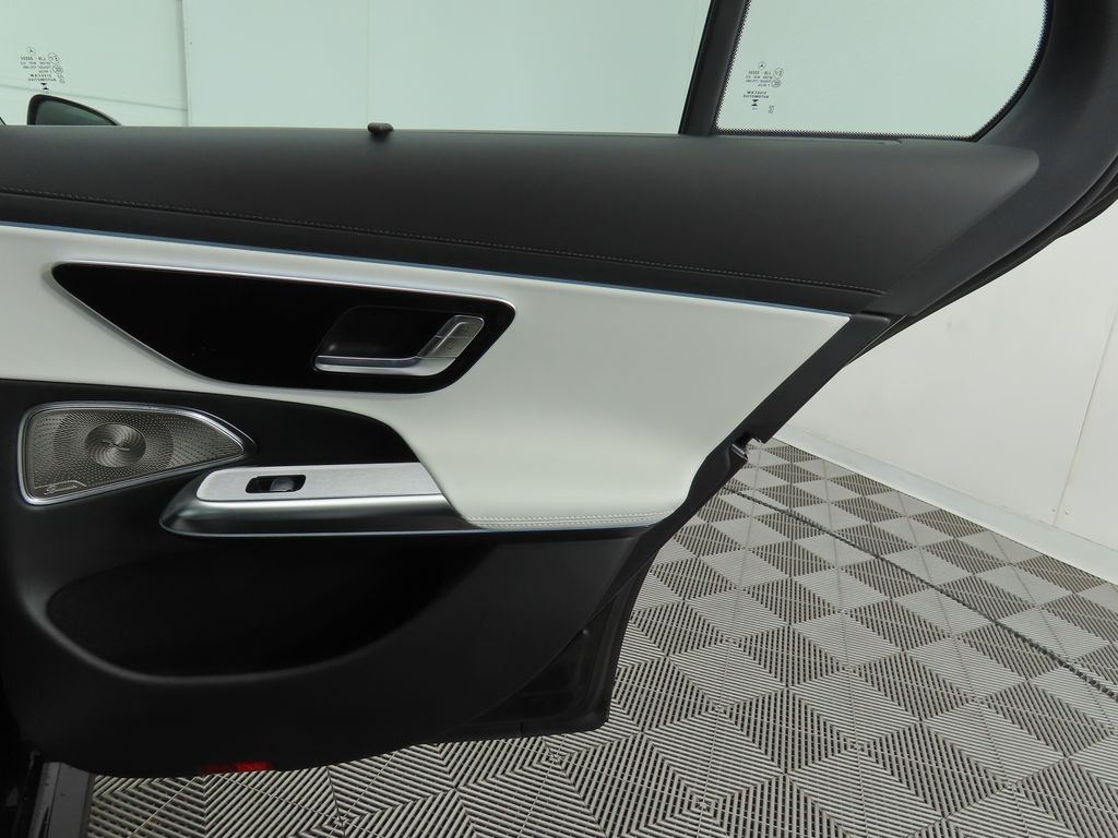 Thumbnail: 2026 Mercedes-Benz E-Class - 27