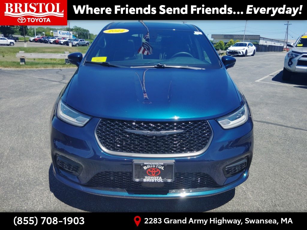Blue Pearl 2022 Chrysler Pacifica Hybrid Limited FWD Minivan Front-Wheel Drive Continuously Variable Transmission