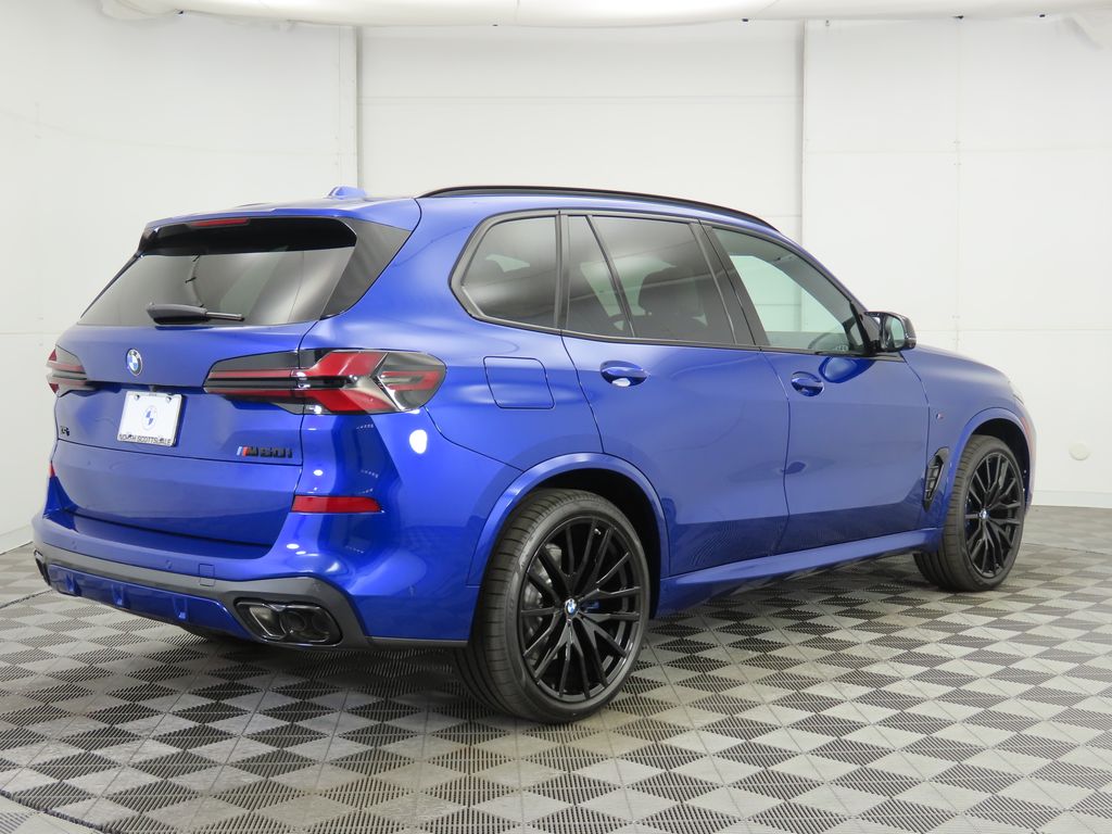 2025 BMW X5 M60i 5