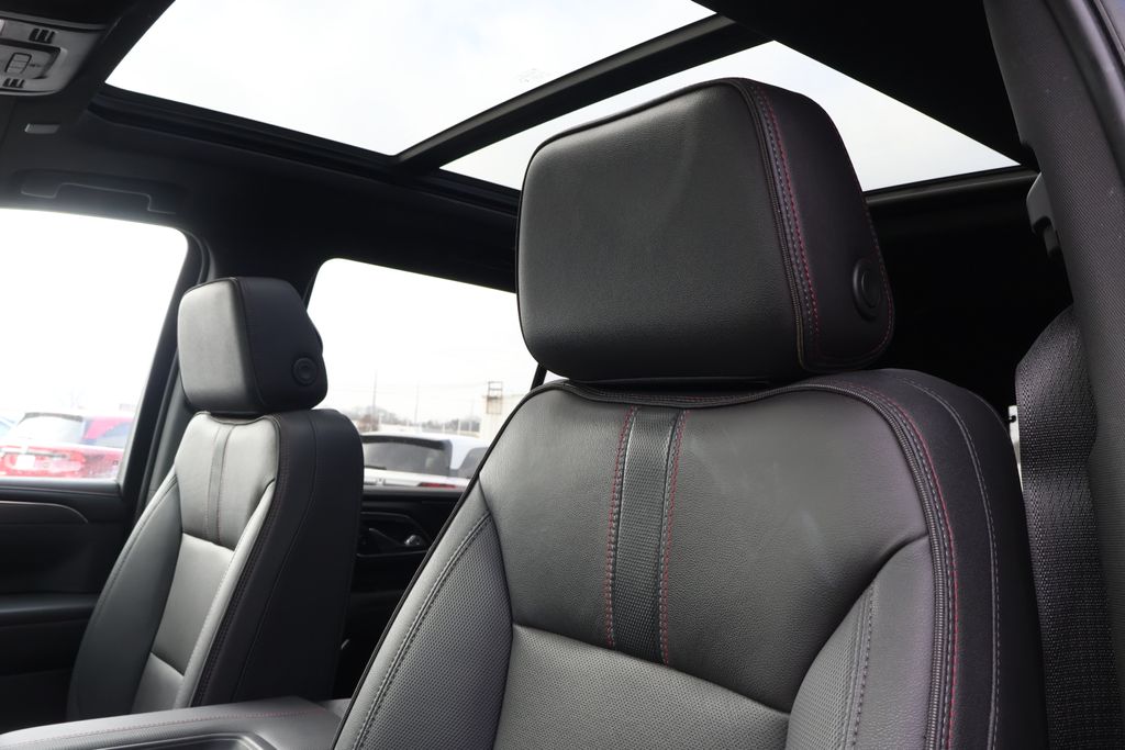 Thumbnail: 2023 Chevrolet Tahoe - 31