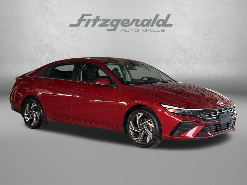Ultimate Red 2025 Hyundai Elantra Sedan Front-Wheel Drive Continuously Variable Transmission