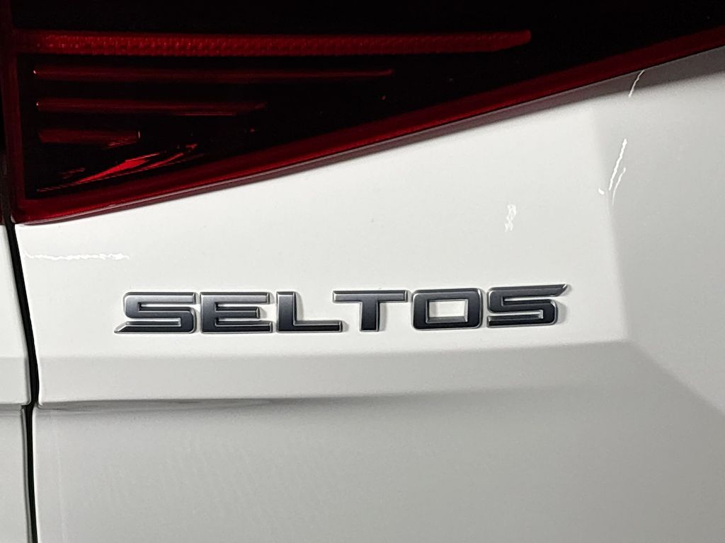 2023 Kia Seltos SX