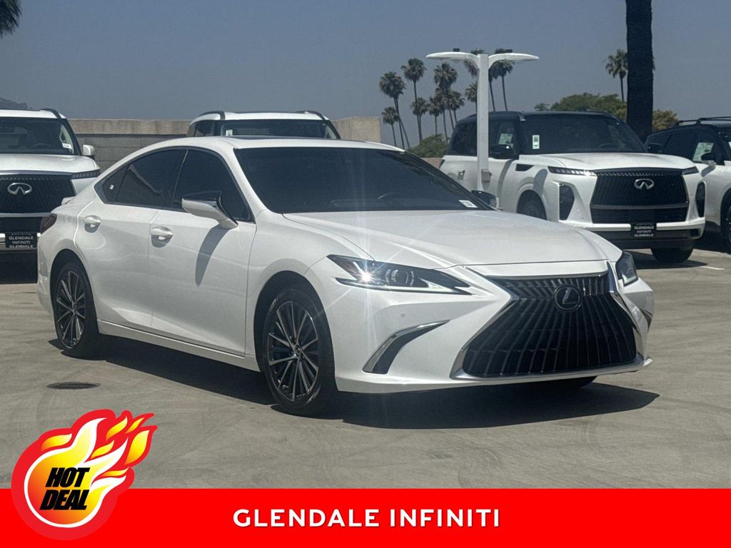 2025 Lexus ES Hybrid 300h FWD