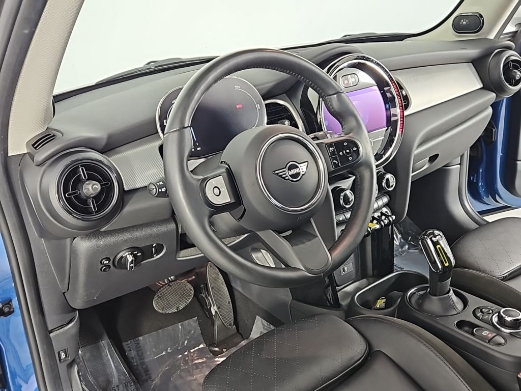 Thumbnail: 2023 MINI Cooper - 25