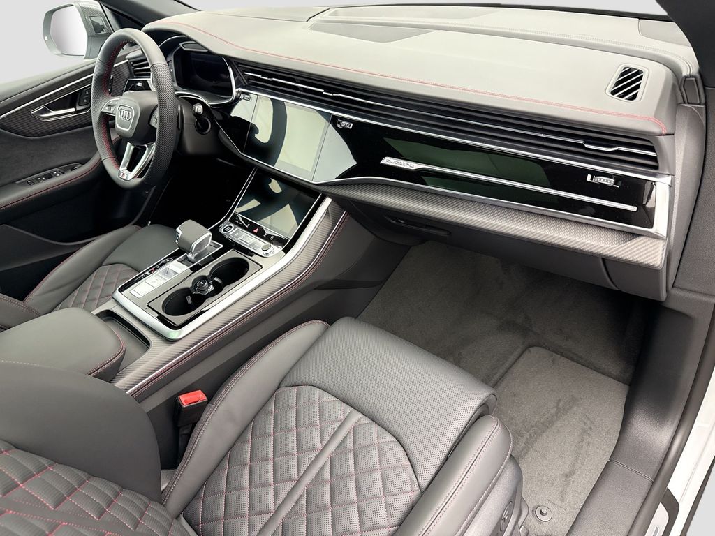 Thumbnail: 2026 Audi Q8 - 17