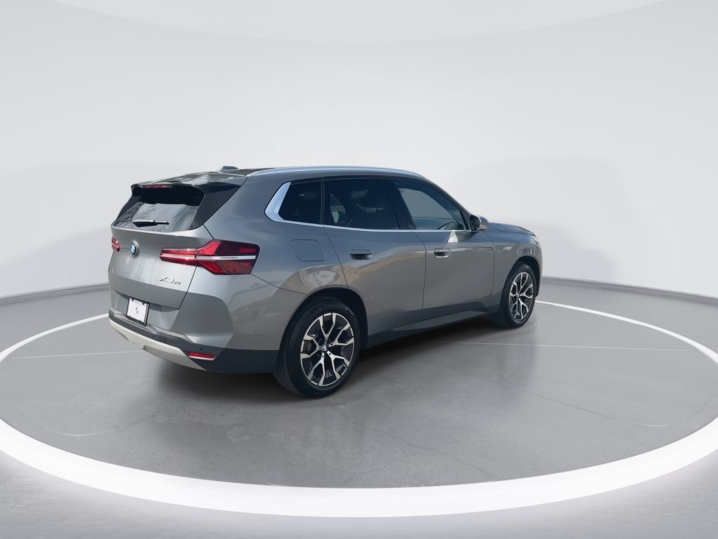 Thumbnail: 2026 BMW X3 - 8
