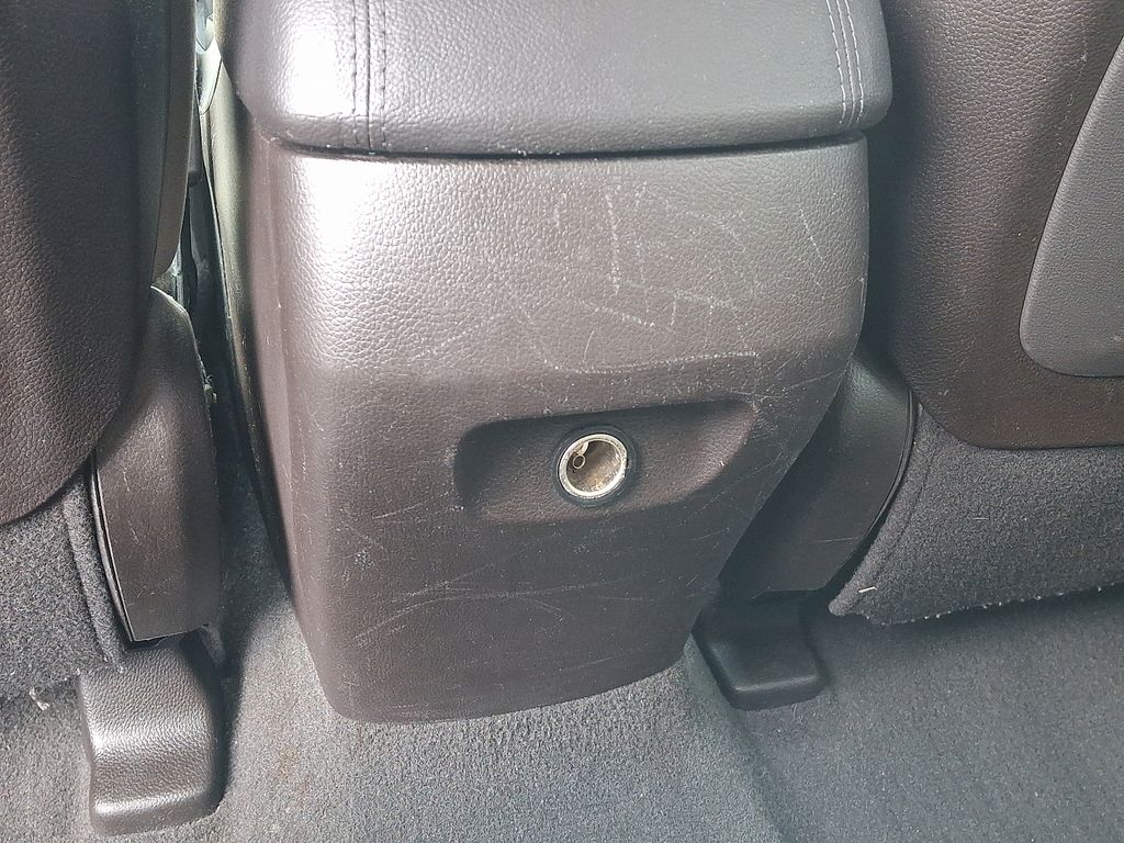 Thumbnail: 2017 Hyundai Santa Fe - 11