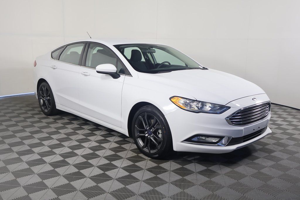 Thumbnail: 2018 Ford Fusion - 3