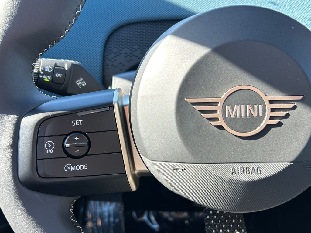 Thumbnail: 2025 MINI Cooper Countryman - 19