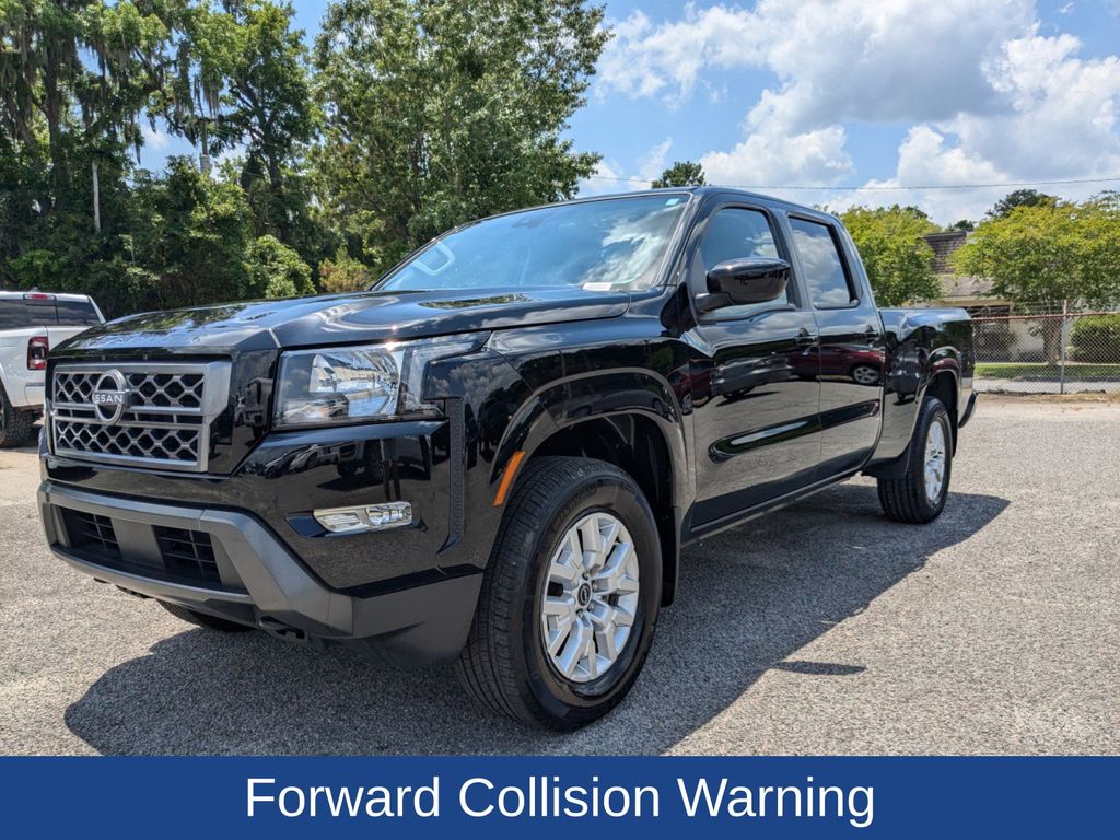 2024 Nissan Frontier SV