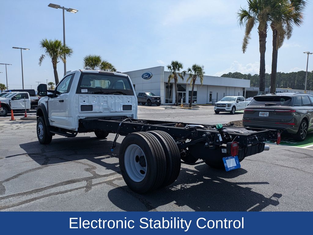 2025 Ford F-600 Chassis XL