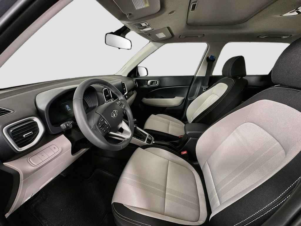 Thumbnail: 2026 Hyundai Venue - 15