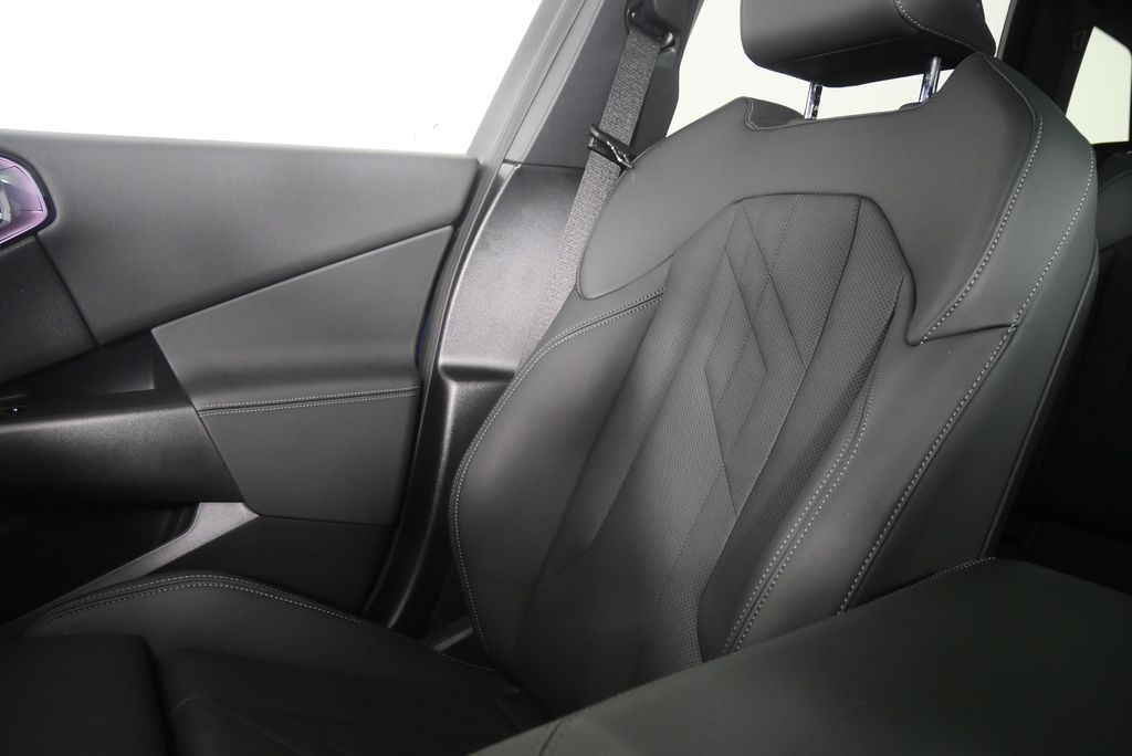 Thumbnail: 2025 BMW X3 - 25