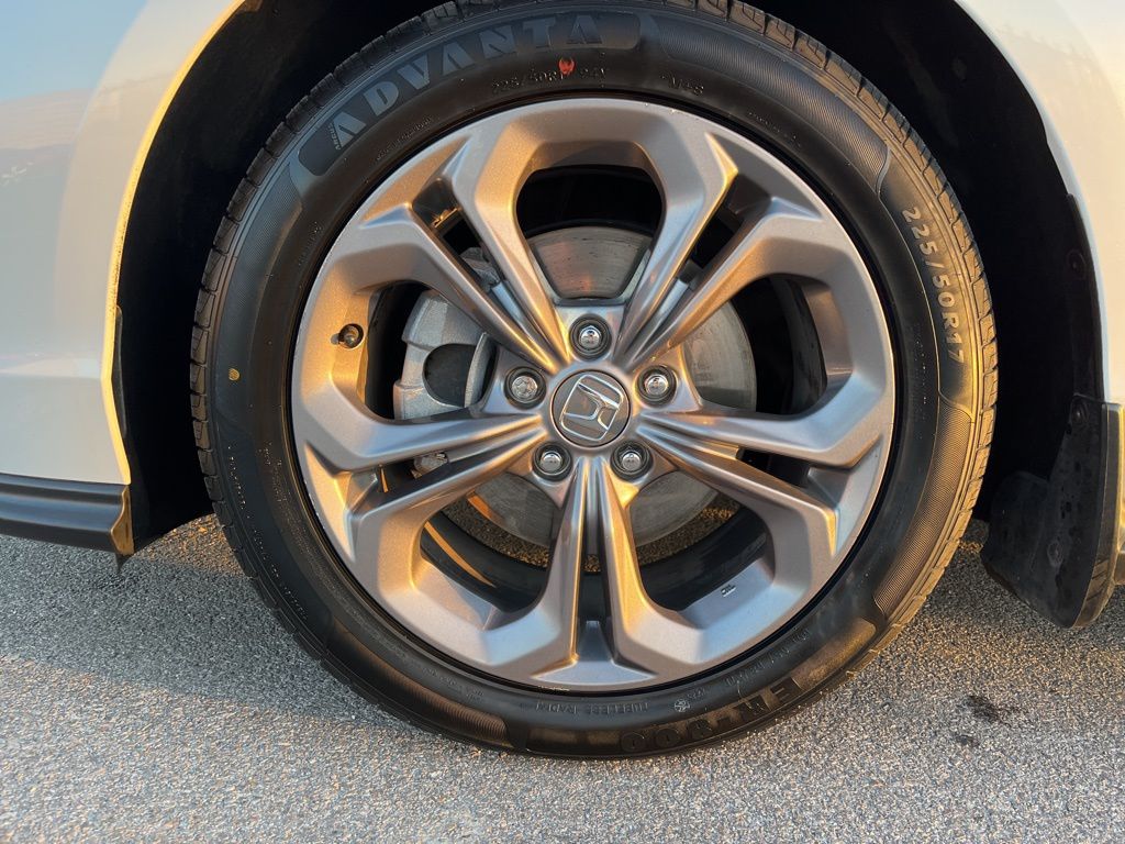 Thumbnail: 2024 Honda Accord - 10