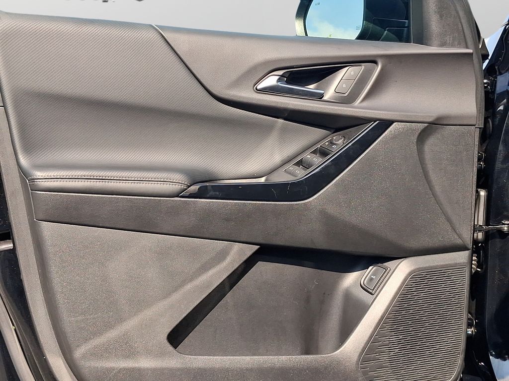 Used 2025 Black Chevrolet LT image 11
