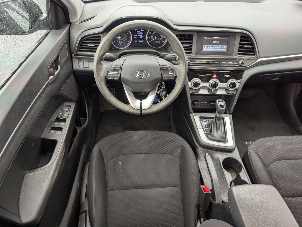 2019 Hyundai Elantra SE 27