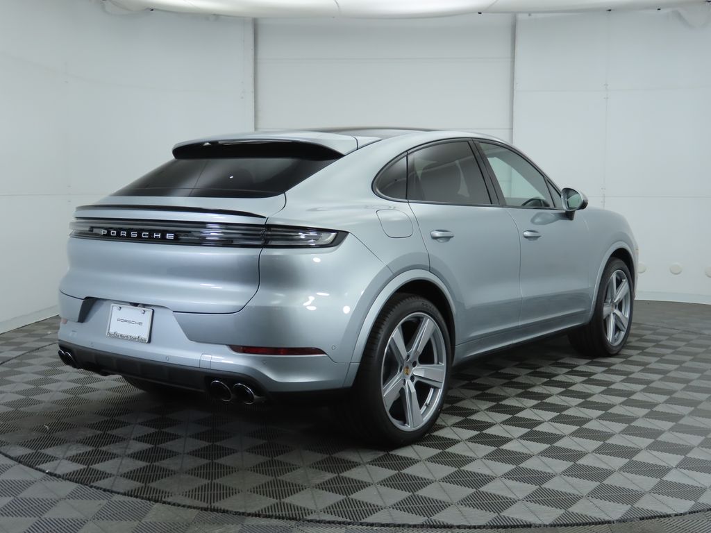 2025 Porsche   5