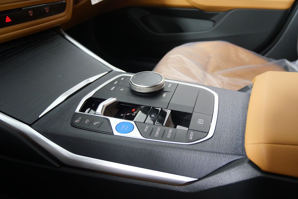 2025 BMW i4 eDrive40 23