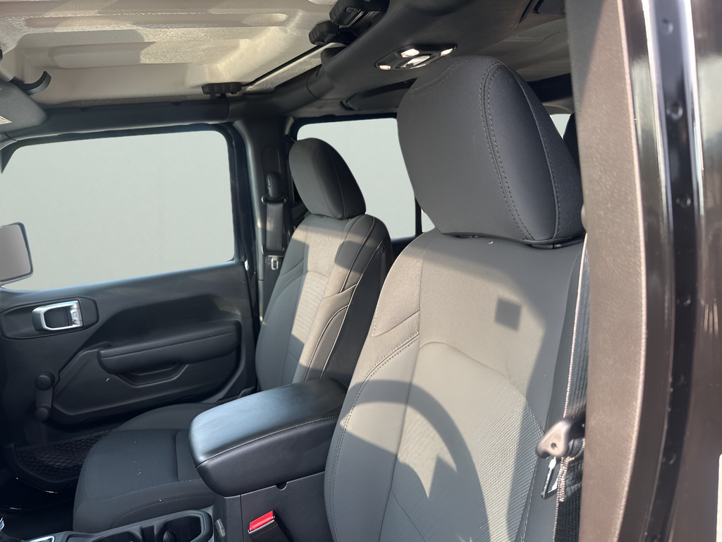 Used Car 2022 Jeep Wrangler  Unlimited Willys For Sale Under $30,000 In Austin, Texas