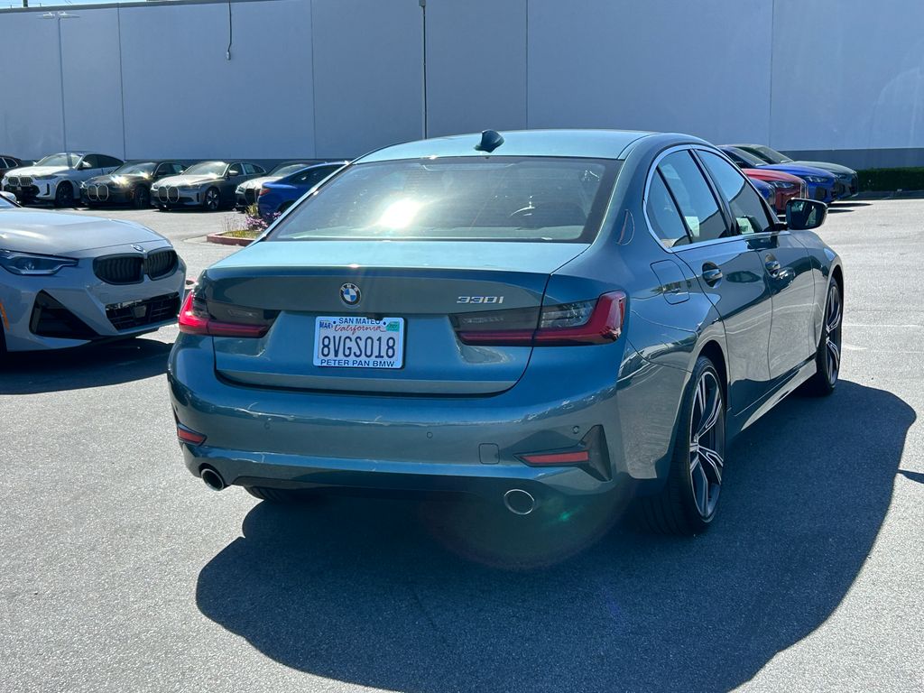Thumbnail: 2021 BMW 3 Series - 5