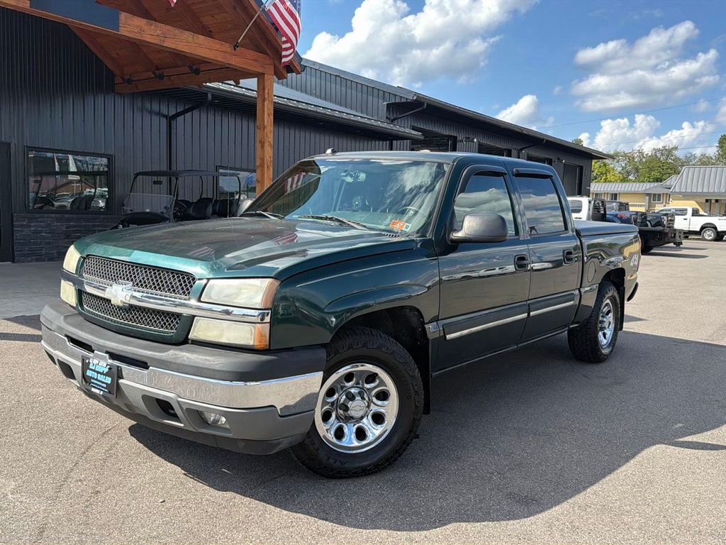 Dark Green Metallic 2005 Chevrolet Silverado 1500 Pickup Truck Four-Wheel Drive 4-Speed Automatic Overdrive