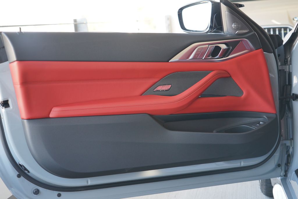 Thumbnail: 2027 BMW M4 - 11