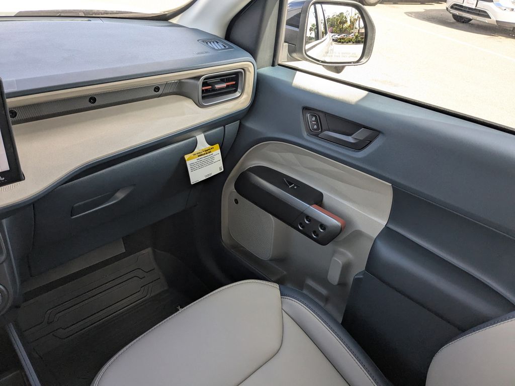 2025 Ford Maverick Lariat