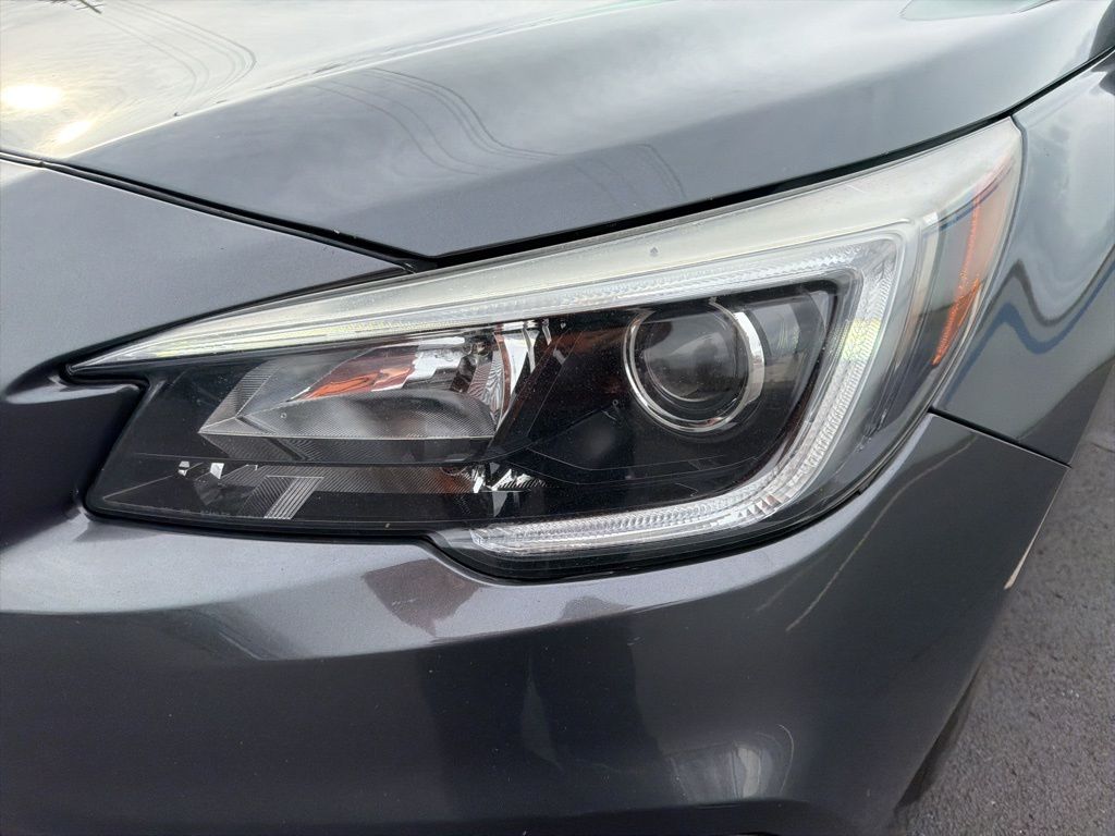 Thumbnail: 2018 Subaru Legacy - 9