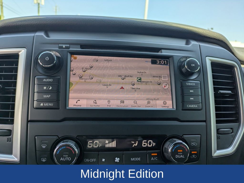 2019 Nissan TITAN SV