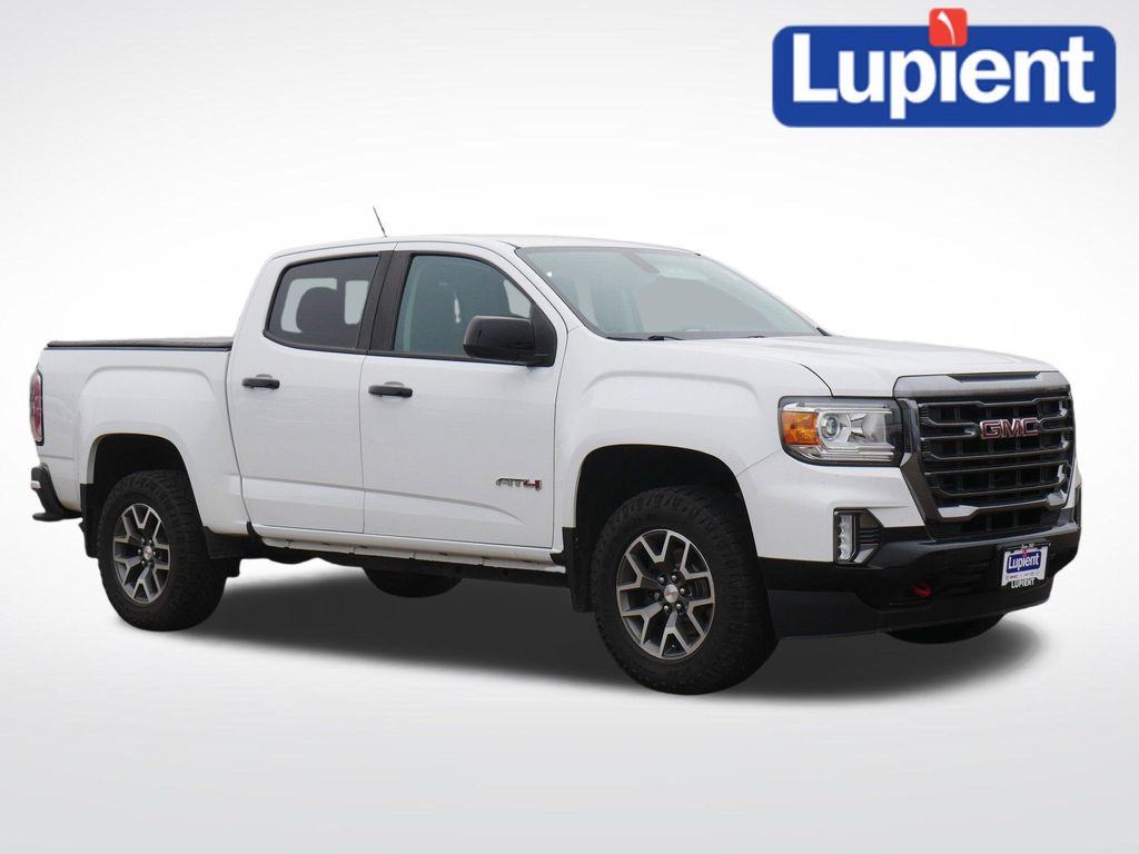 2022 GMC Canyon AT4 Crew Cab 4WD with Cloth