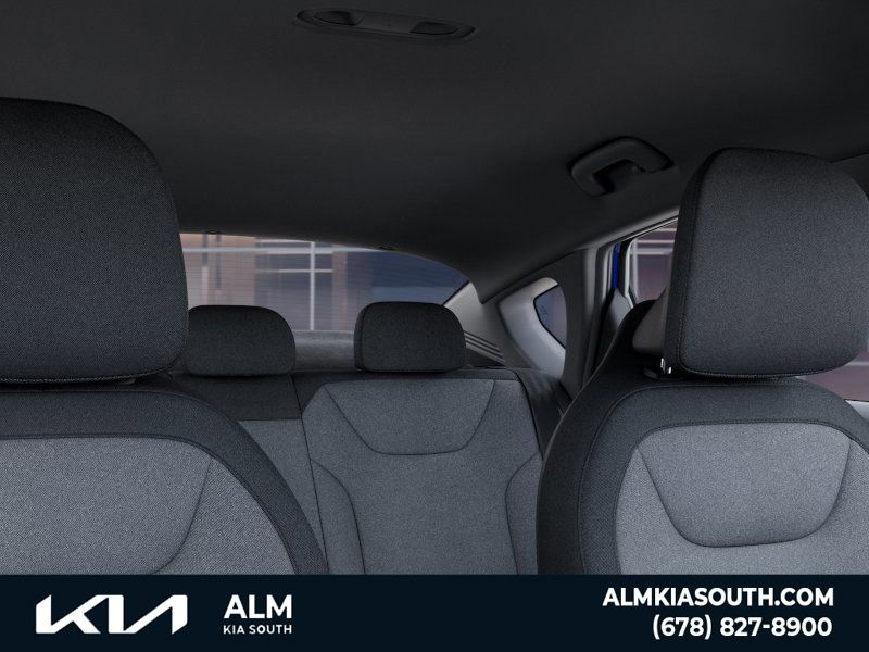 2025 Kia K4 LXS photo 25