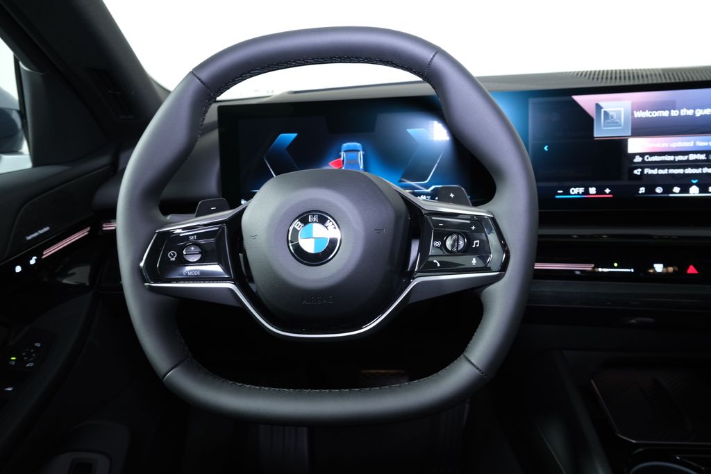 Thumbnail: 2025 BMW 5 Series - 17