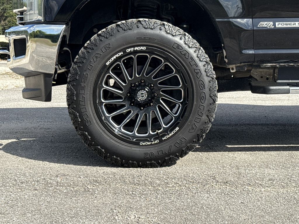 2017 Ford F-250SD Lariat - 8