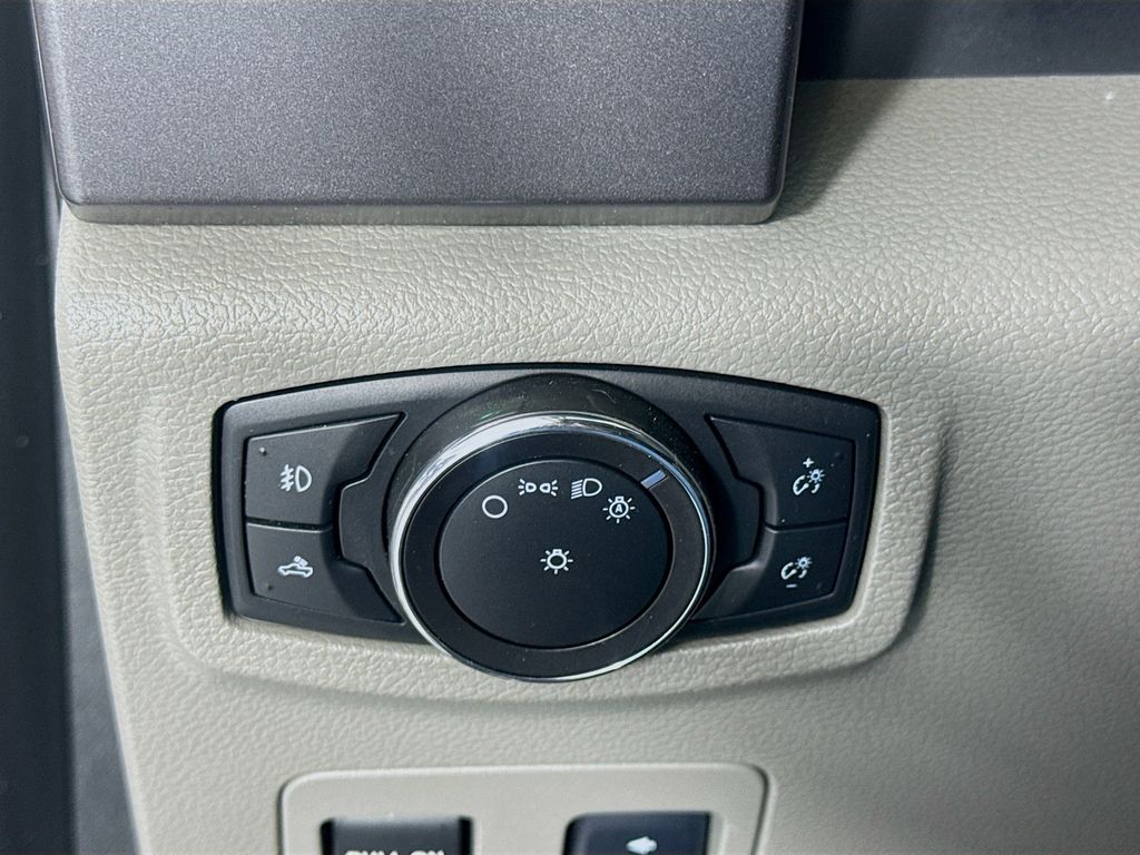 Used Car 2015 Ford F-150  Xlt For Sale Under $20,000 In Austin, Texas