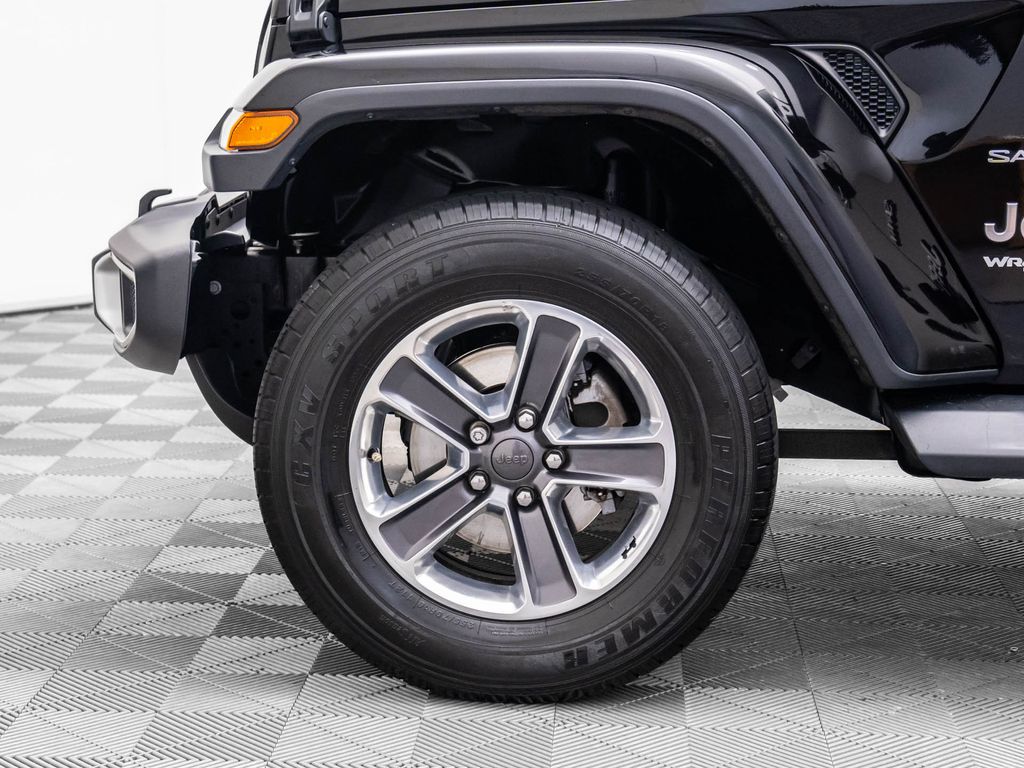 2020 Jeep Wrangler Unlimited Sahara photo