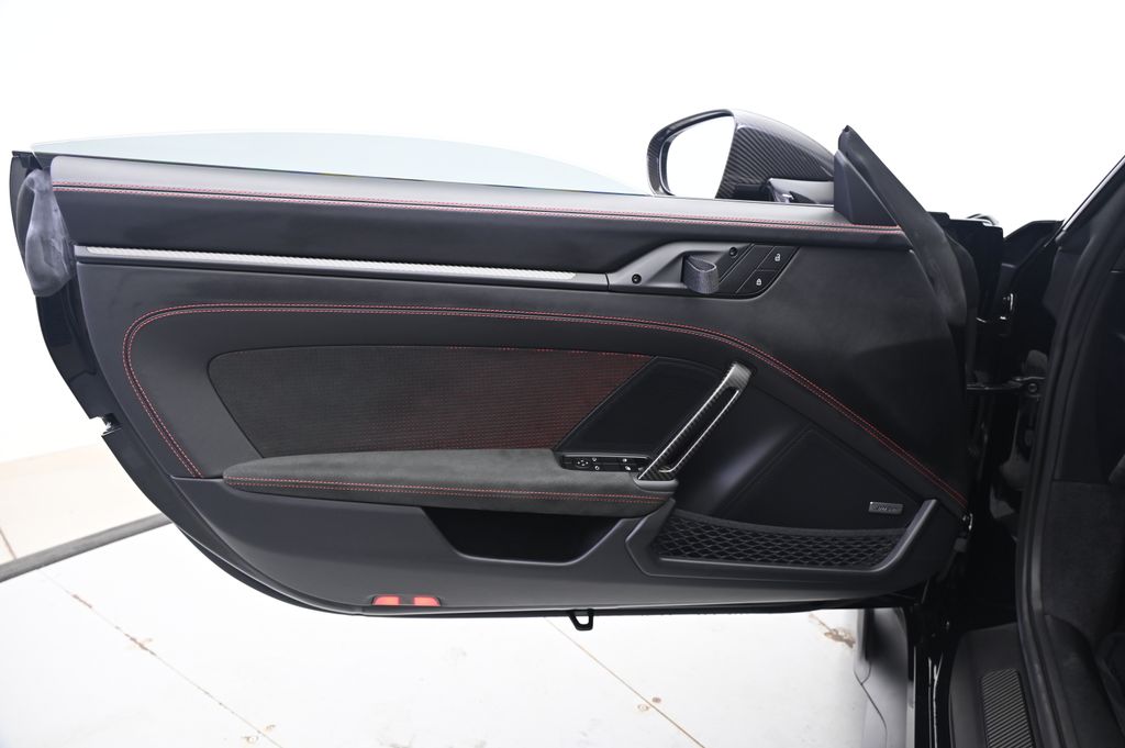 Thumbnail: 2024 Porsche 911 - 20