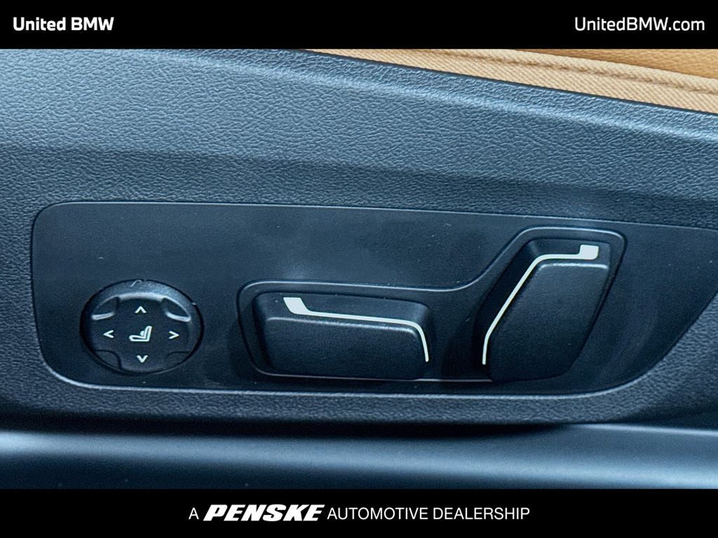 Thumbnail: 2026 BMW 4 Series - 4