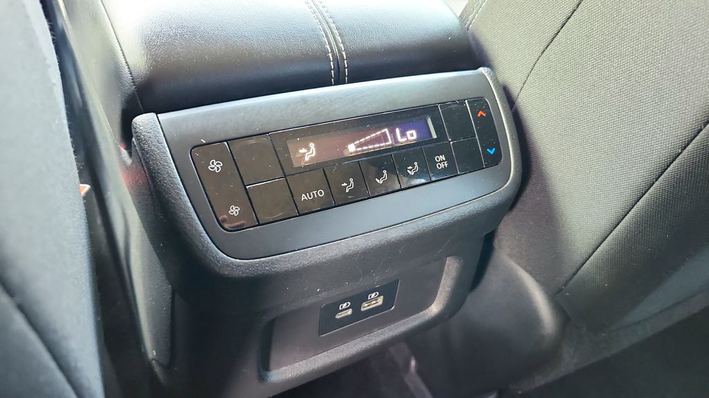 2022 Nissan Pathfinder