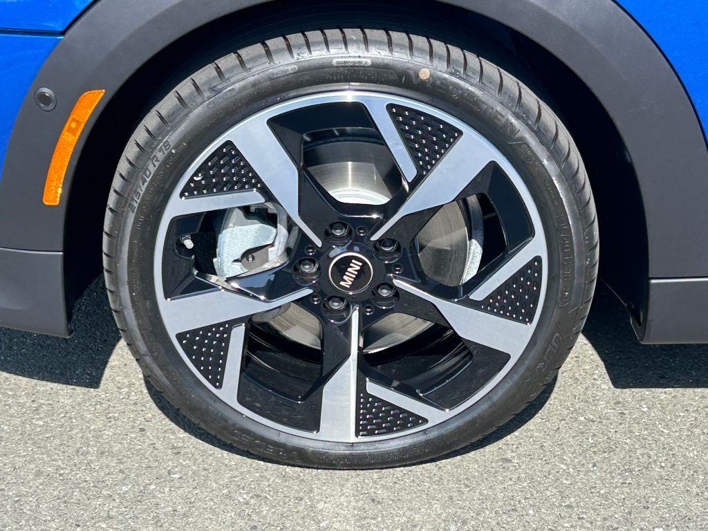 Thumbnail: 2026 MINI Cooper - 9