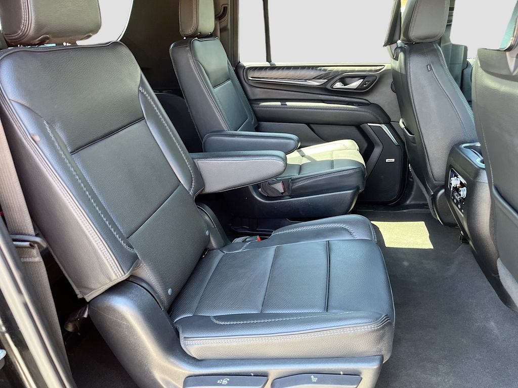 Used 2023 Black GMC Denali image 31
