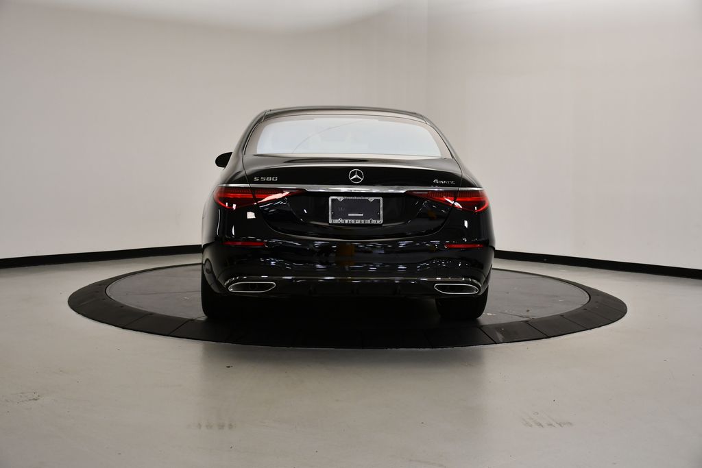 Thumbnail: 2025 Mercedes-Benz S-Class - 4