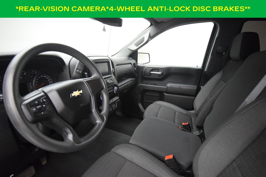 used 2024 Chevrolet Silverado 1500 car, priced at $33,400